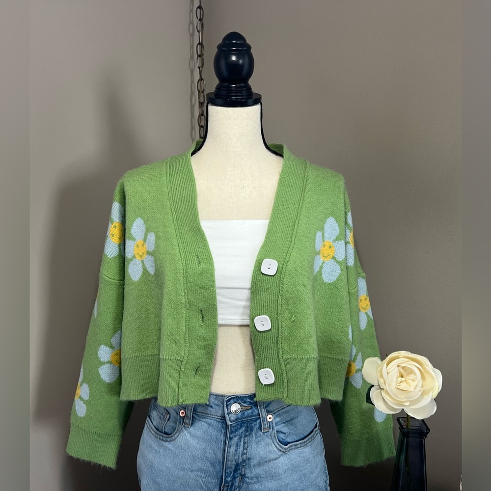 Fun Daisy Sweater